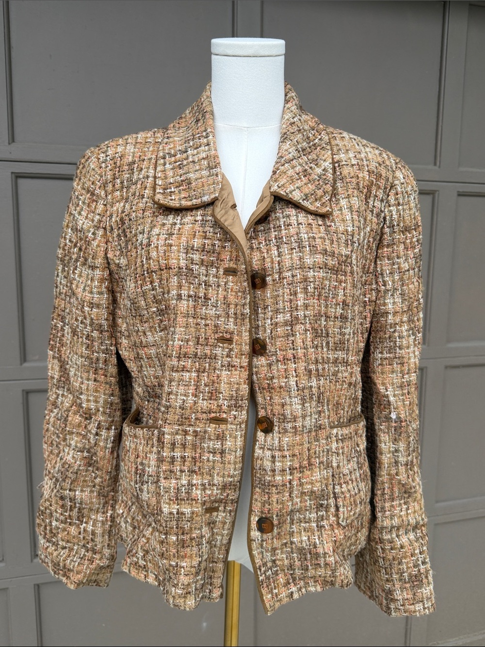 Doncaster Multitone Tweed Button-Front Jacket in Beige and Brown wool blend